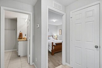 1109 NW 12th Ln in Cape Coral, FL - Building Photo - Building Photo