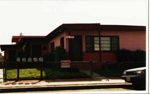 3741-3749 T St in San Diego, CA - Building Photo - Building Photo