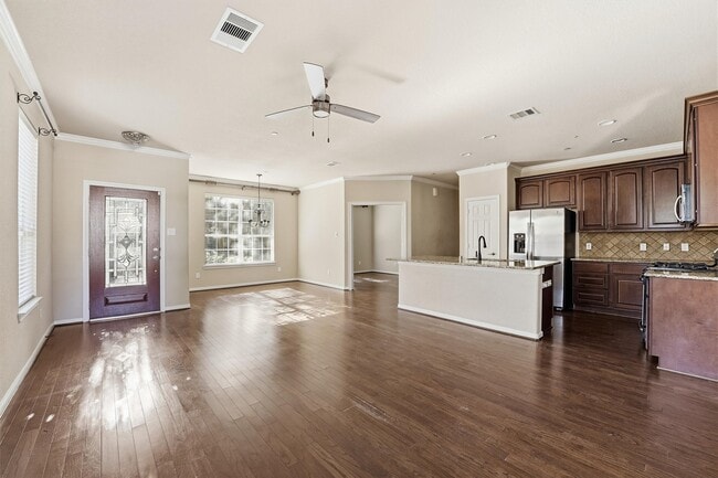 property at 2 Bettina Ln