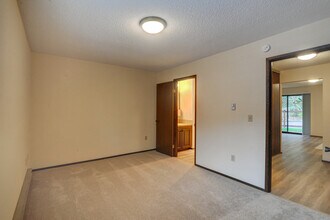 Parkview Apartments in Seattle, WA - Foto de edificio - Building Photo
