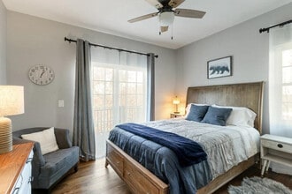 1175 La Salle Ct in Lake Geneva, WI - Building Photo - Building Photo