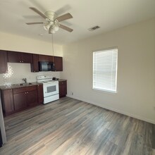 3301 First St in New Orleans, LA - Building Photo - Building Photo