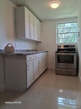 20 Holly Ln in Plantation, FL - Building Photo - Building Photo