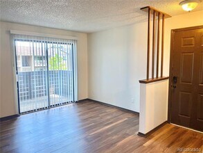 15402 E Arizona Ave in Aurora, CO - Building Photo - Building Photo