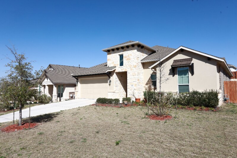 6013 Cimarron Rdg Ln in Austin, TX - Building Photo