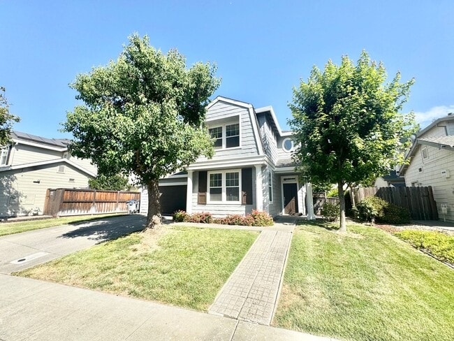 property at 2008 Klee Pl