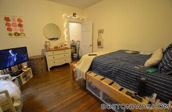 133 Peterborough St in Boston, MA - Building Photo - Building Photo