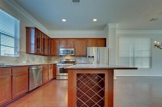 3117 Clearview Cir in Houston, TX - Building Photo - Building Photo