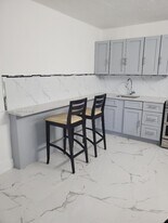 15300 Leisure Dr in Homestead, FL - Building Photo