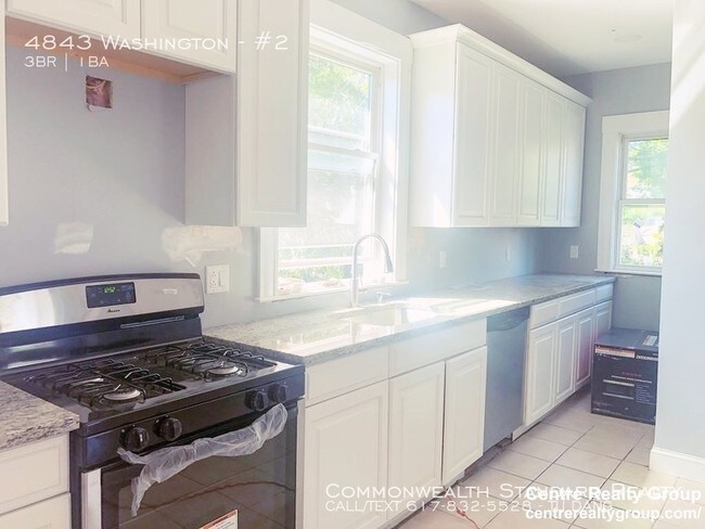 4843 Washington St-Unit -#2 in Boston, MA - Building Photo - Building Photo