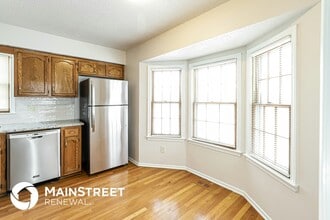 1639 SE Boone Trail in Lee's Summit, MO - Building Photo - Building Photo