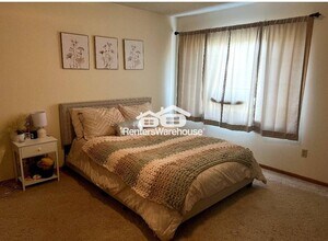 9283 Troon Ct in Woodbury, MN - Building Photo - Building Photo