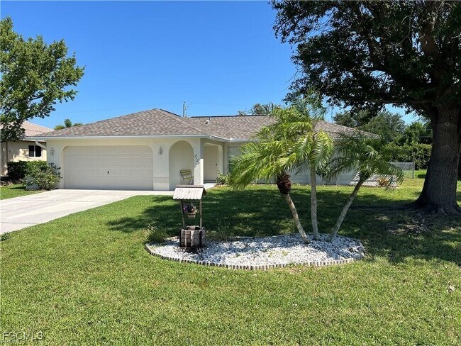 property at 2123 SE 8th St