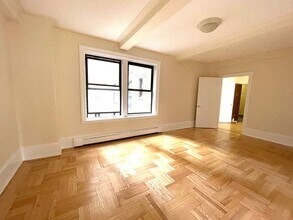 147 W 79th St in New York, NY - Building Photo - Building Photo
