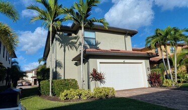 1320 Kendari Terrace in Naples, FL - Building Photo - Building Photo