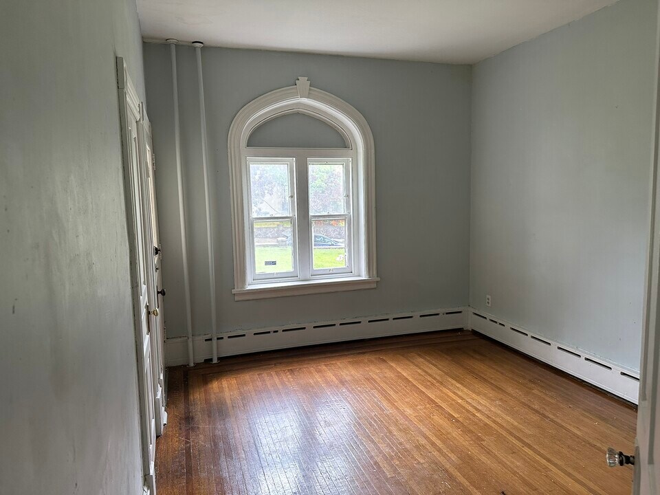 165 Douglass St in Reading, PA - Building Photo