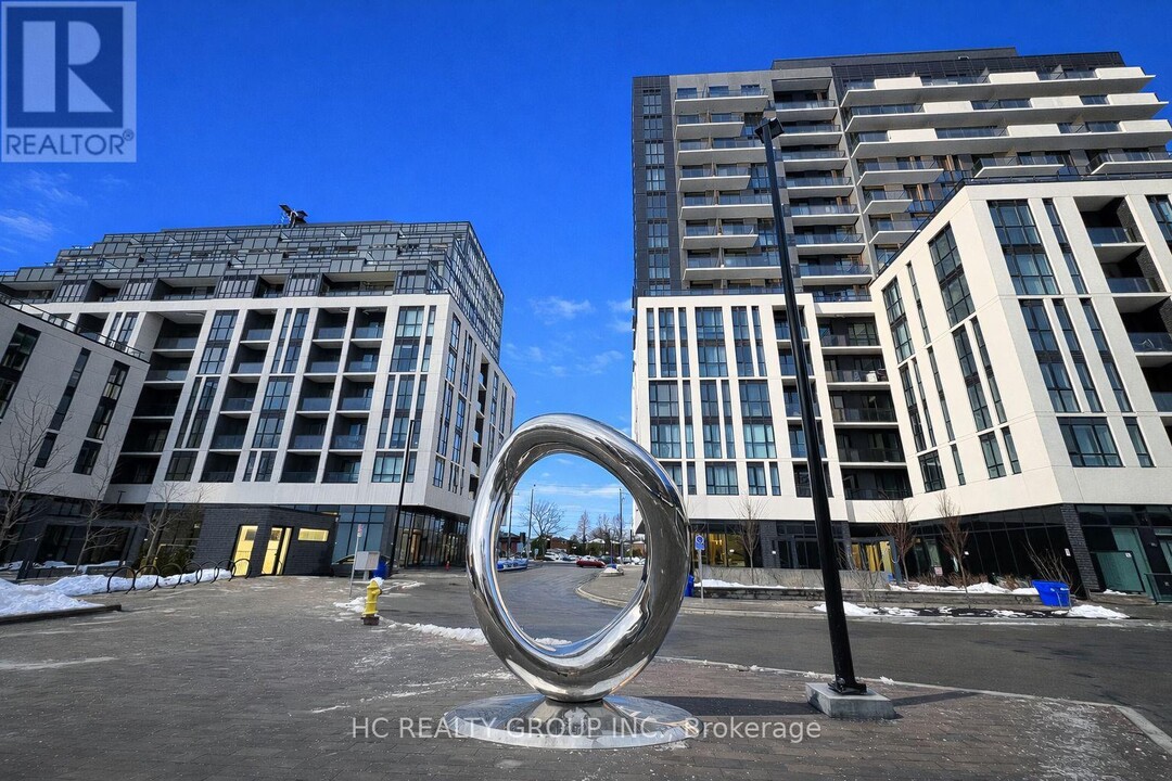 3429 Sheppard Ave E in Toronto, ON - Building Photo