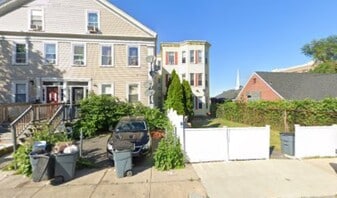 40 Forest St, Unit 2