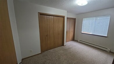 840 Terry Ave in Hiawatha, IA - Building Photo - Building Photo