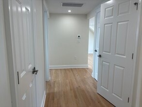 15 Lyon Ave in Greenwich, CT - Building Photo - Building Photo