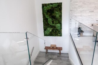 6630 NW 114th Ave in Doral, FL - Building Photo - Building Photo