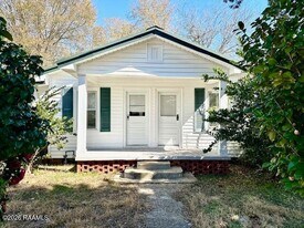 503 3rd St in Broussard, LA - Building Photo
