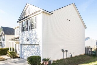 1145 Ballina Way in Charlotte, NC - Foto de edificio - Building Photo