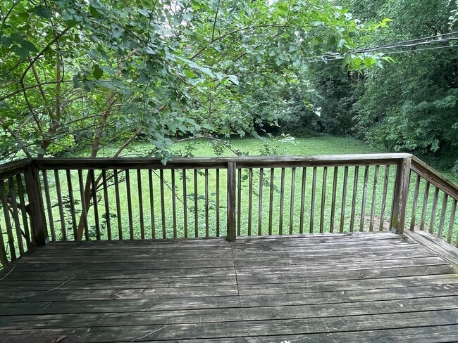 8504 E 93rd St in Kansas City, MO - Building Photo - Building Photo