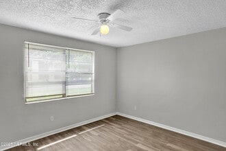 473 Bentwood Ln in Orange Park, FL - Building Photo - Building Photo