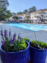 The Park at Three Oaks Apartments in Wilmington, NC - Building Photo - Building Photo