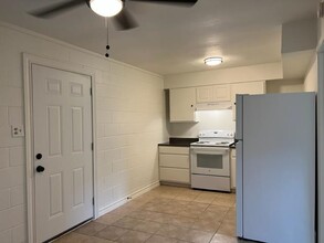 3315 San Agustin Ave in Laredo, TX - Building Photo - Building Photo