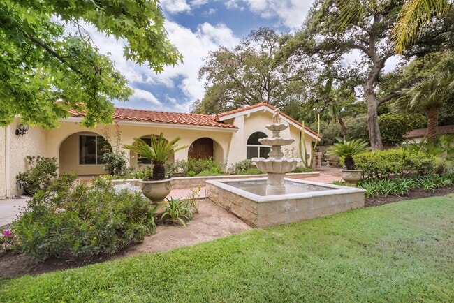 property at 1015 Rancho Rd
