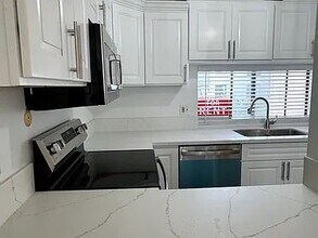 6176 Agee St in San Diego, CA - Building Photo - Building Photo