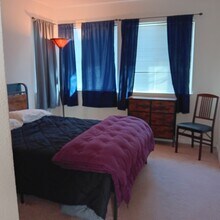 418 Riesling St, Unit 418A in Cloverdale, CA - Building Photo - Building Photo