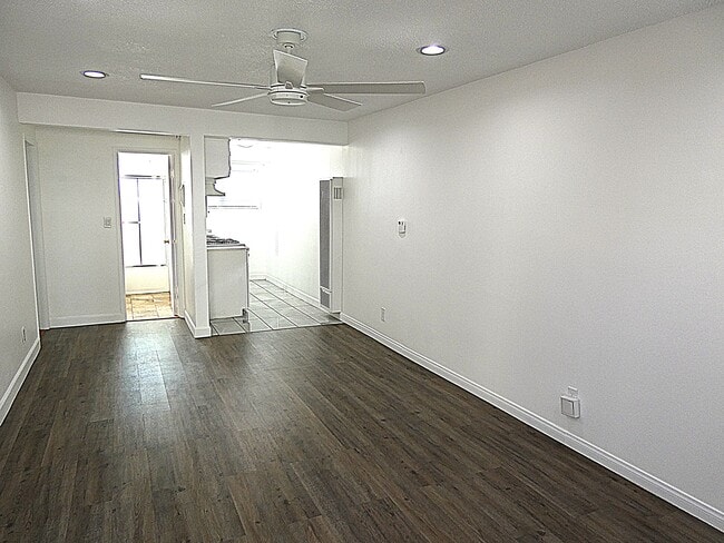 720 Bartlett St in Los Angeles, CA - Building Photo - Building Photo