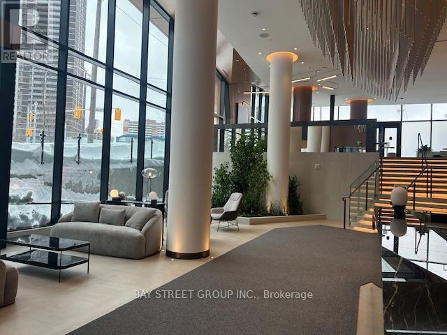 60 Central Park Roadway in Toronto, ON - Building Photo - Building Photo