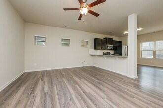 143 Preserve Dr in Newnan, GA - Foto de edificio - Building Photo