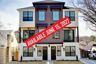 2718 Forest Park Blvd in Fort Worth, TX - Building Photo