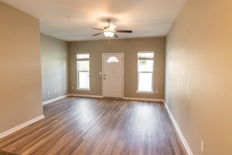 2200 Del Carmel Way in Tallahassee, FL - Building Photo - Building Photo