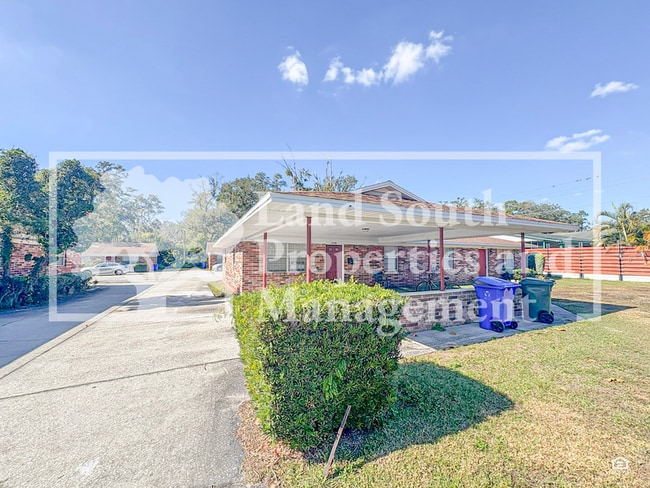 property at 1701 King Ave