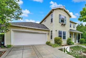 300 Poplar Ave in Vallejo, CA - Building Photo - Building Photo
