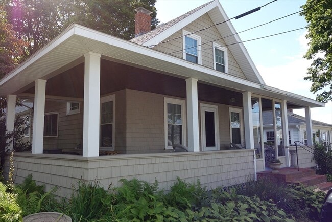 162 Jersey St in Marblehead, MA - Building Photo - Building Photo