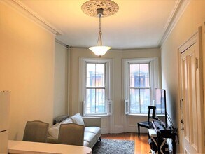 43 Milford St, Unit 1 in Boston, MA - Building Photo - Building Photo