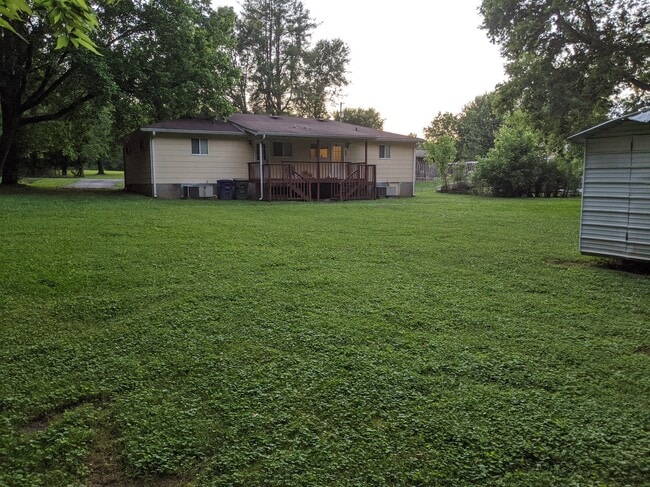 4812 Eula Cir, Unit 4812-B in Hixson, TN - Foto de edificio - Building Photo