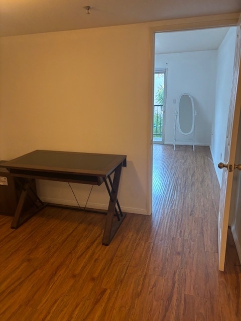 4501 Cedros Ave in Los Angeles, CA - Building Photo - Building Photo