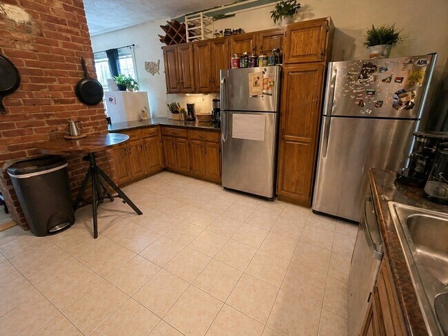 200 Harvard St in Medford, MA - Building Photo - Building Photo