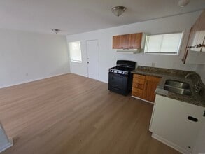 4 N Meadowcliff Dr in Little Rock, AR - Building Photo - Building Photo