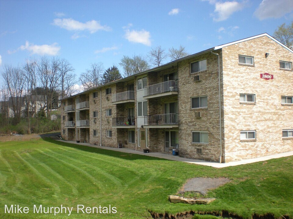 3800 Elmerton Ave in Harrisburg, PA - Building Photo