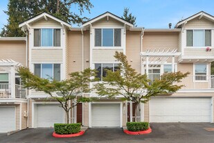 11869 NE 162nd Ln in Bothell, WA - Building Photo