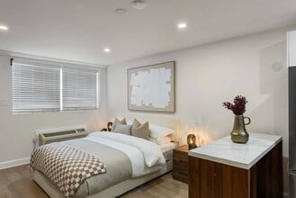 123 Paxton Ln in Niagara-On-The-Lake, ON - Building Photo - Building Photo